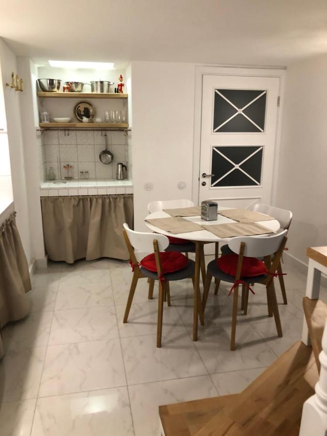 Old Town - Self Check-In Apartment Odessa Ngoại thất bức ảnh